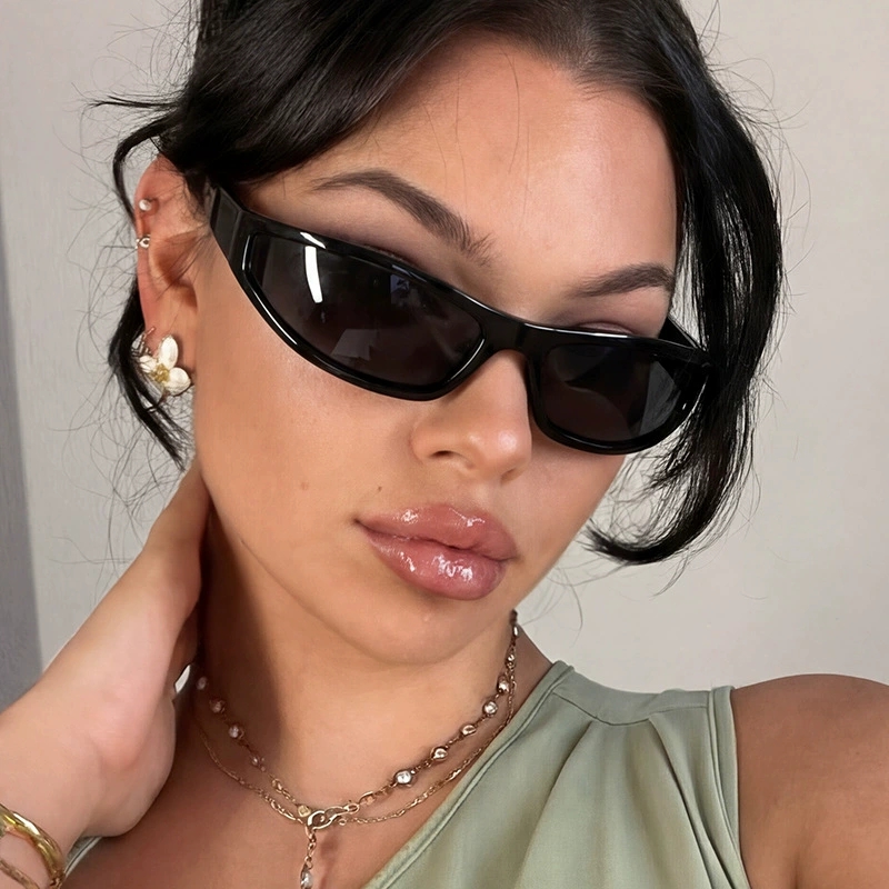 Vintage Fashion Y2K - Y2K Schmale Rechteckige Wrap-Around-Sonnenbrille für Damen