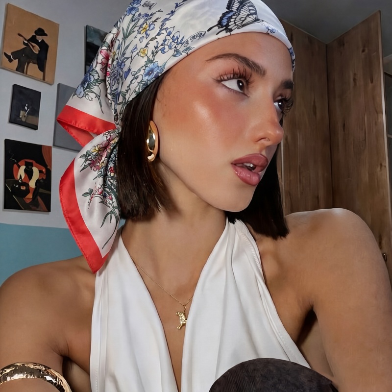 Modischer quadratischer Seiden – Vintage Fashion Hijab Bewertung und Preis