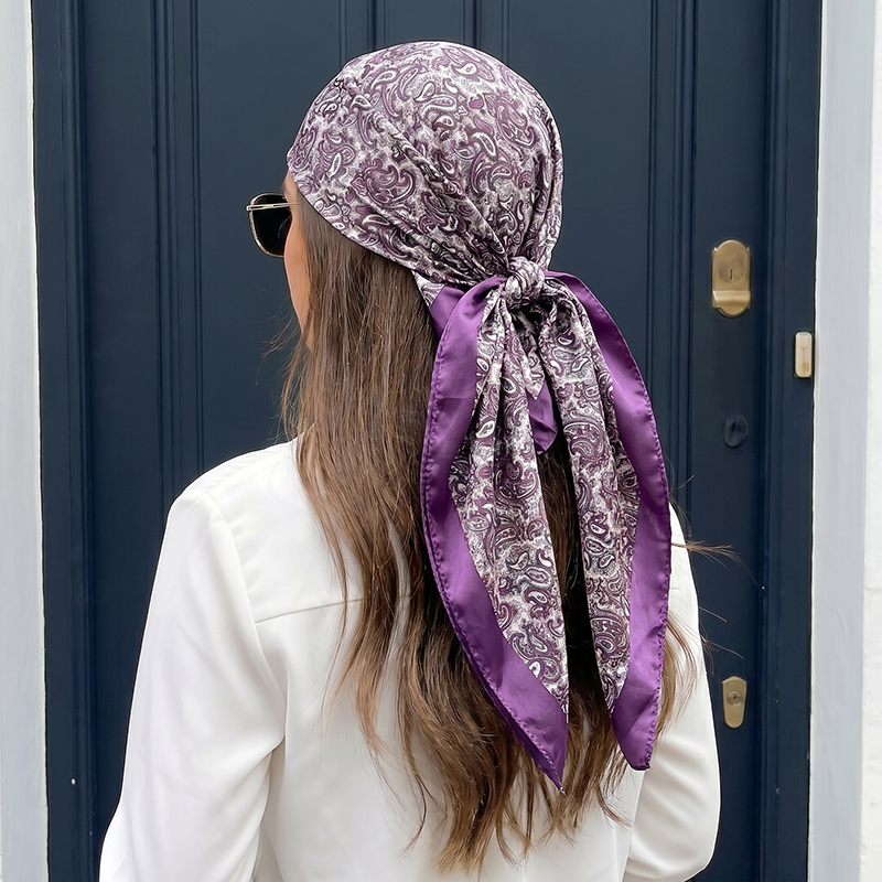 Luxuriöser Satin-Quadratschal  – Vintage Fashion Hijab Bewertung und Preis